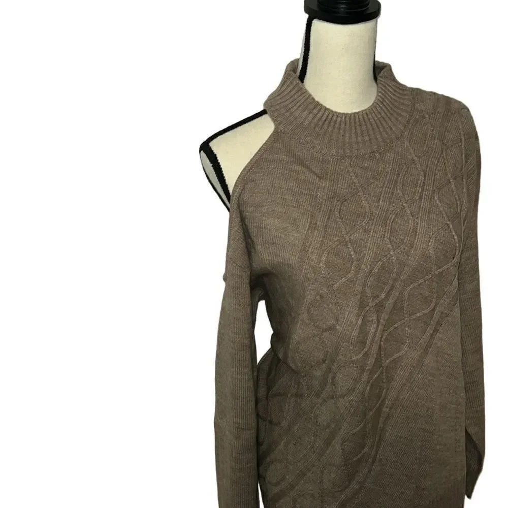 NY&Co Cable-Knit Cut-Out Pullover Sweater